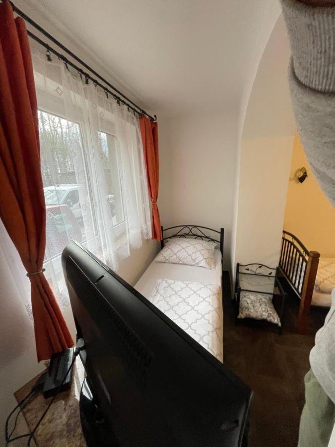 Chata Korenny Vrch Pezinska Baba 皮兹诺克 外观 照片